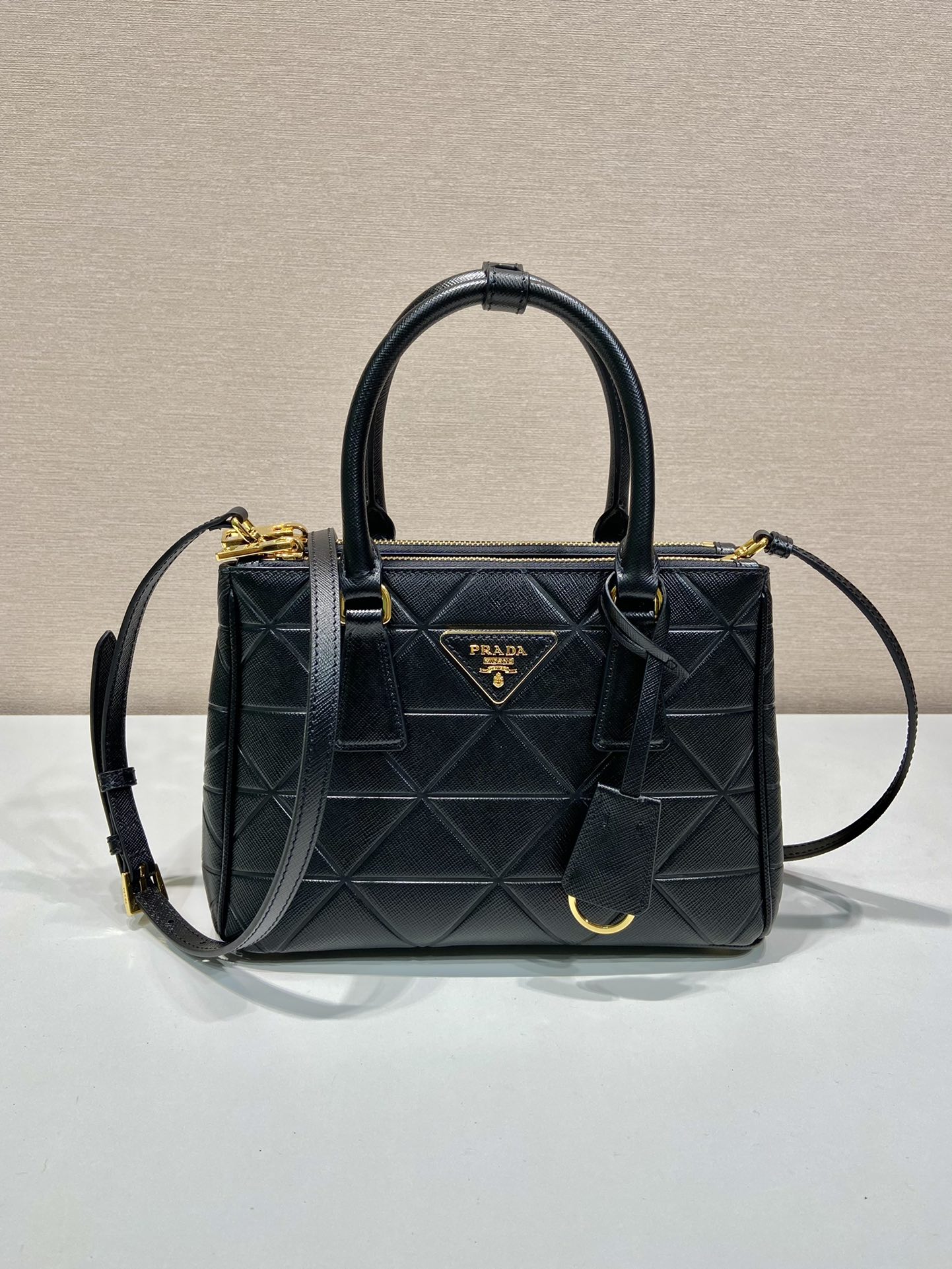 Prada_Tote_Bag_1BA896-24